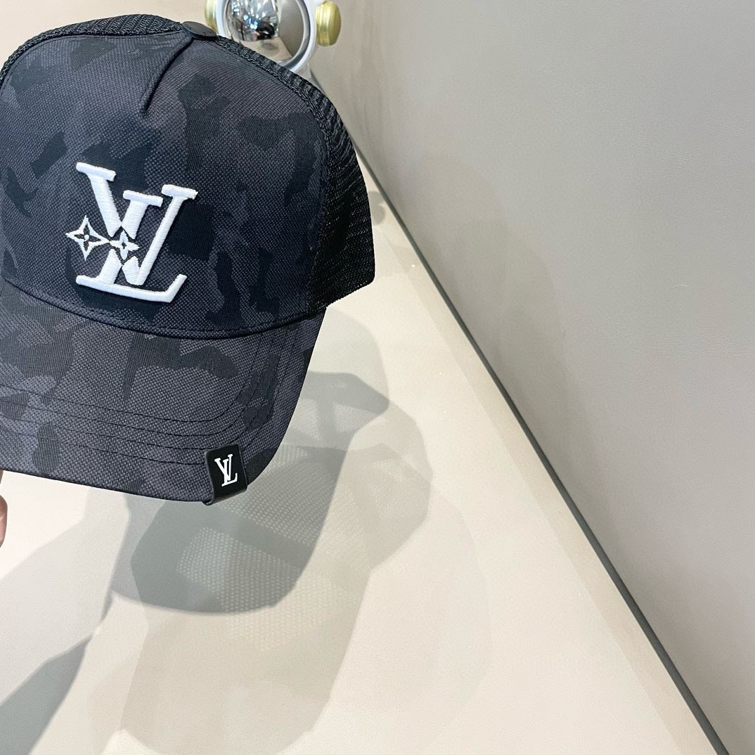 Louis Vuitton Caps